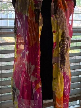 Liz Claiborne Pink, Yellow & Olive Floral Top